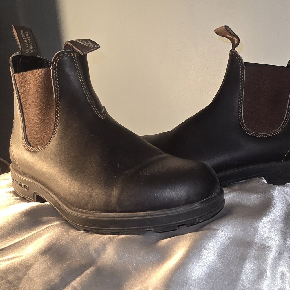 Blundstone Classic 500 Chelsea Boot in Stout Brown EU10/US11